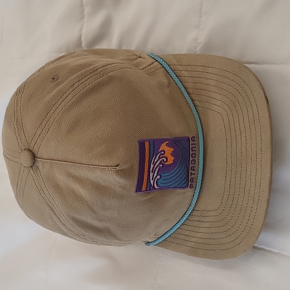 Patagonia wave viewfinder trucker hat